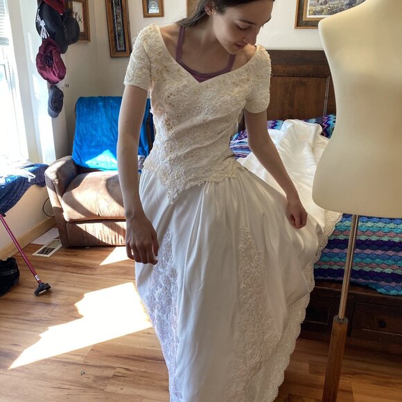 1) Wedding Gown: The Longest Train - Picture 16 of 16